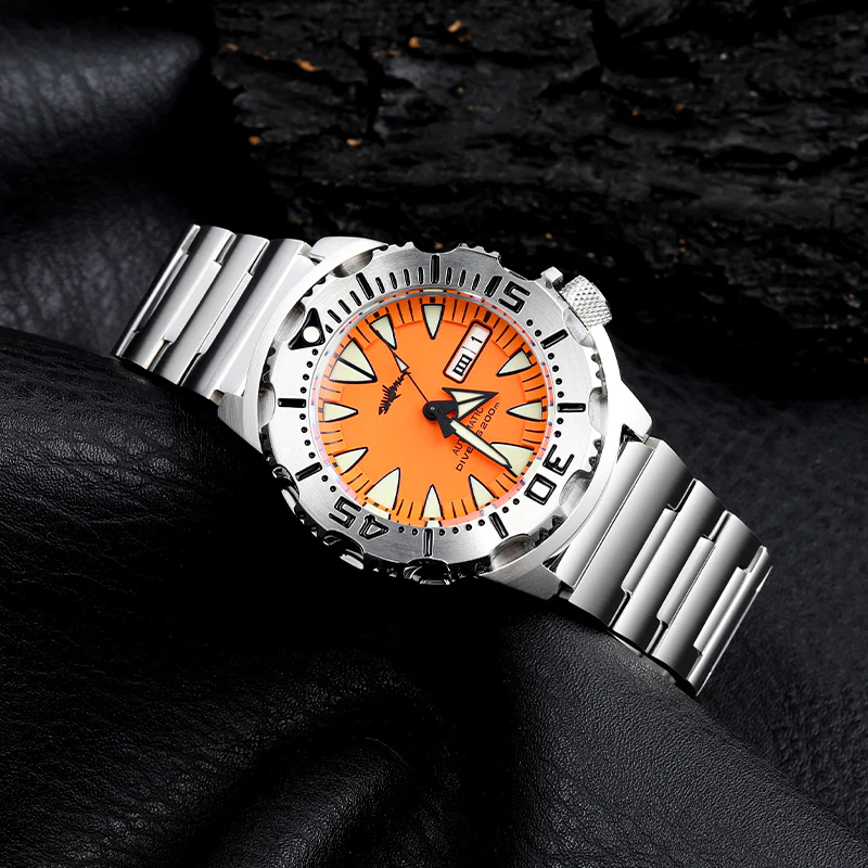 Heimdallr Sharkey OceanMonster Dive Watch - Image 5