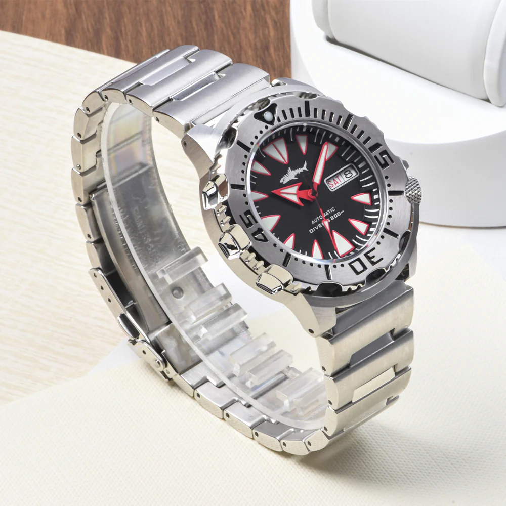 Heimdallr Sharkey Monster Automatic Dive Watch - Image 4