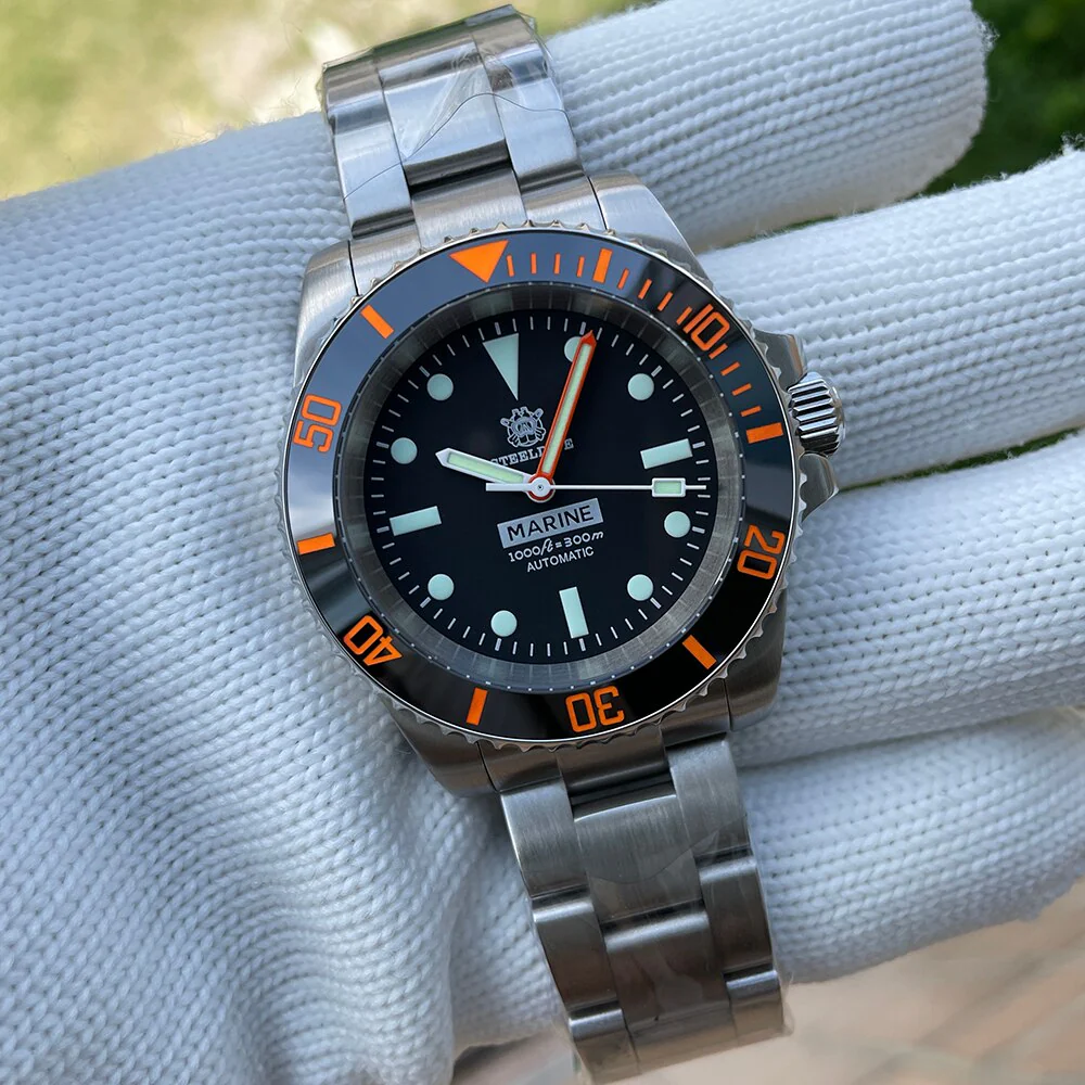 Steeldive SD1954 Sub Marine Dive Watch - Image 3