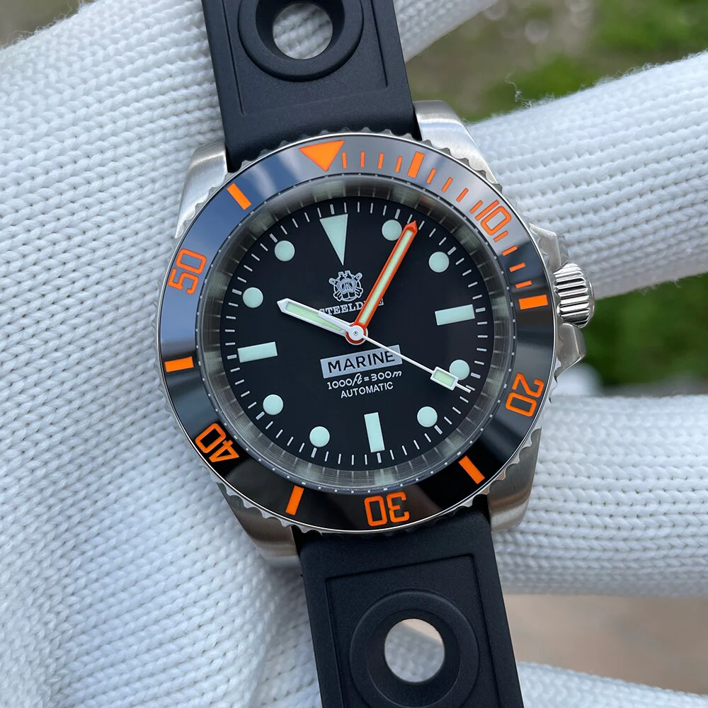 Steeldive SD1954 Sub Marine Dive Watch - Image 7