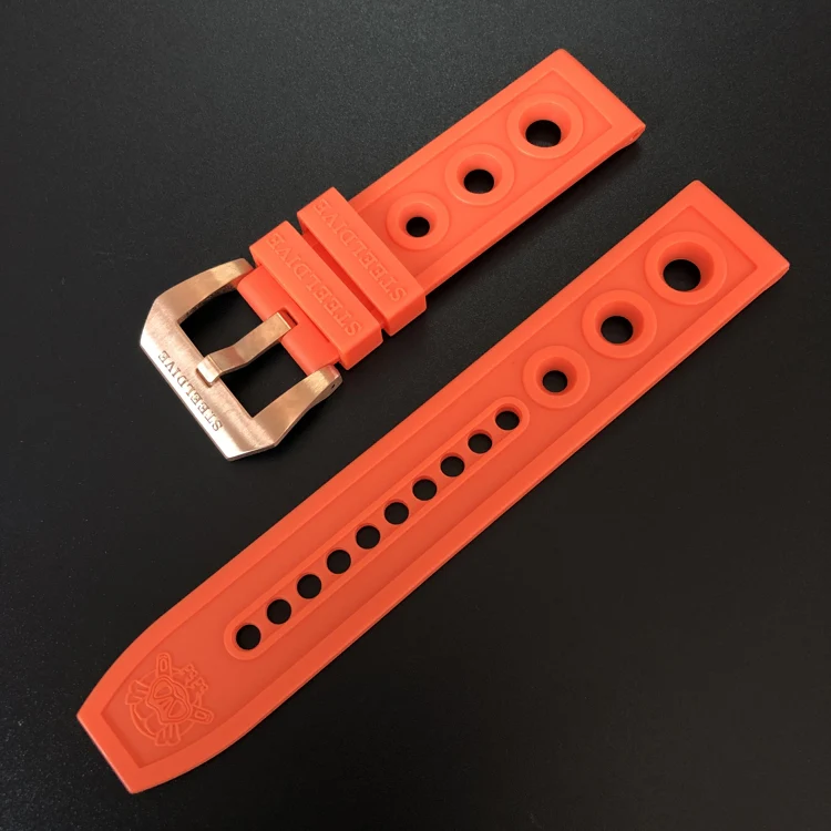 Steeldive Rubber Watch Strap with Cusn8 Bronze Buckle - Image 3