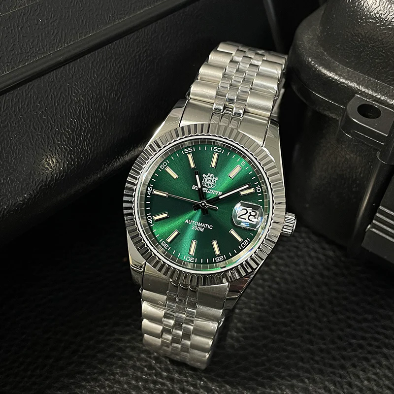 Steeldive SD1933 DJ Homage Automatic Dive Watch - Image 18