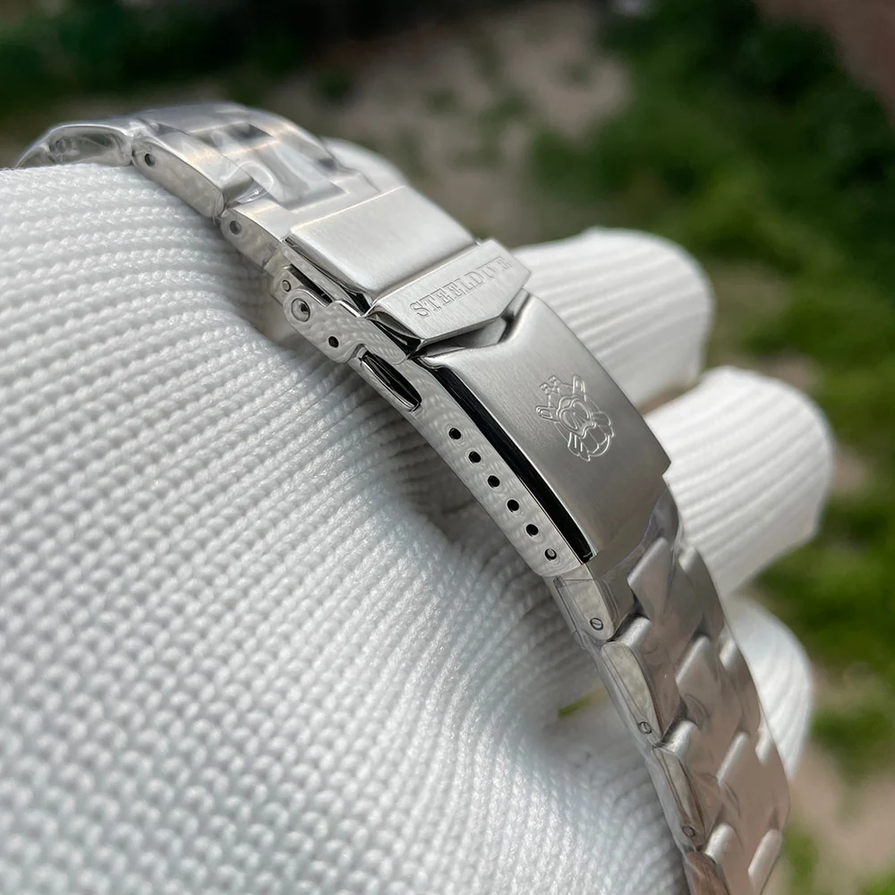 Steeldive SD1934 Retro Mechanical Men Watch - Image 25