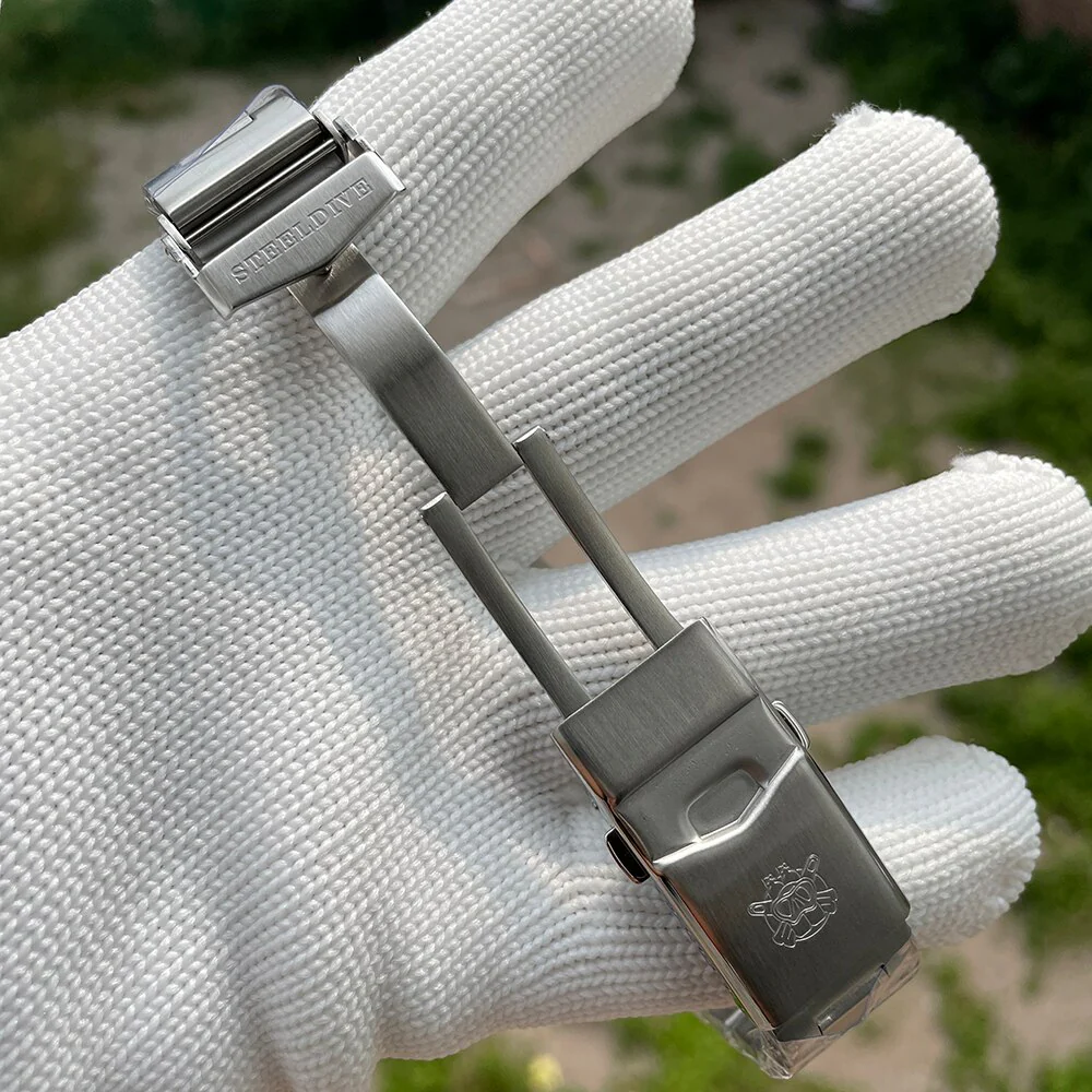 Steeldive SD1934 Retro Mechanical Men Watch - Image 28
