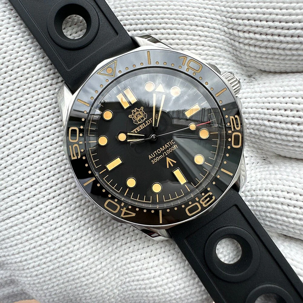 Steeldive SD1957 Vintage Sea Ghost Watch - Image 5