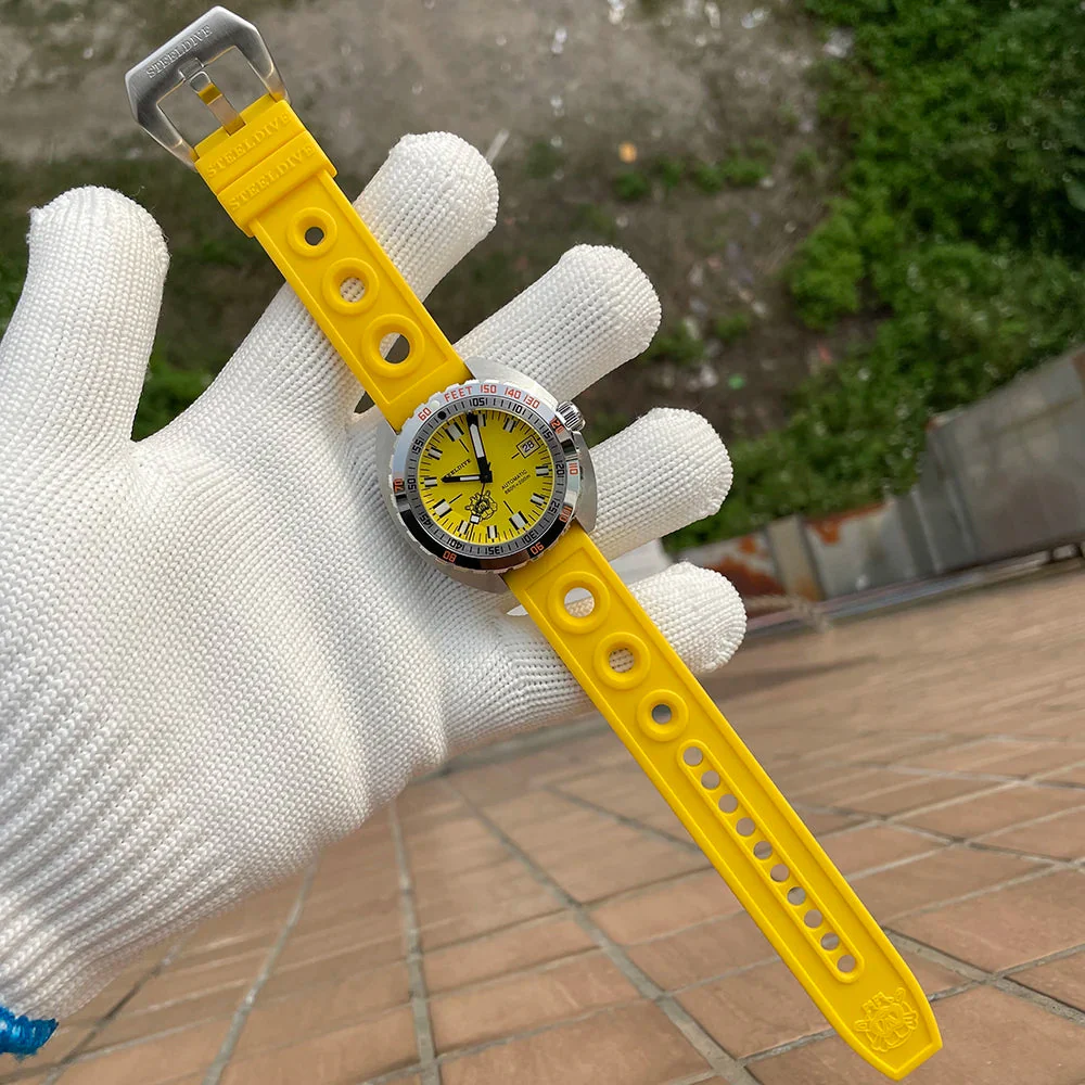 Steeldive SD1967 Sub 300T Diver Watch - Image 11