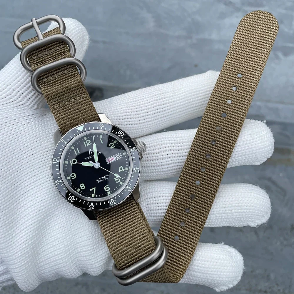 Steelflier SF787 NH36 Day-Date Automatic Men Watch - Image 16