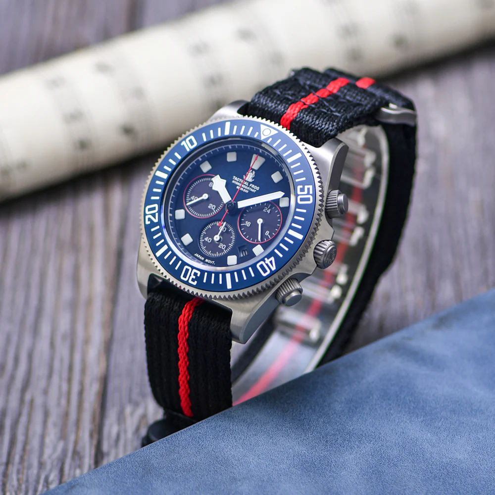 Tactical Frog Titanium FX-Diving Chronograph Watch - Image 5