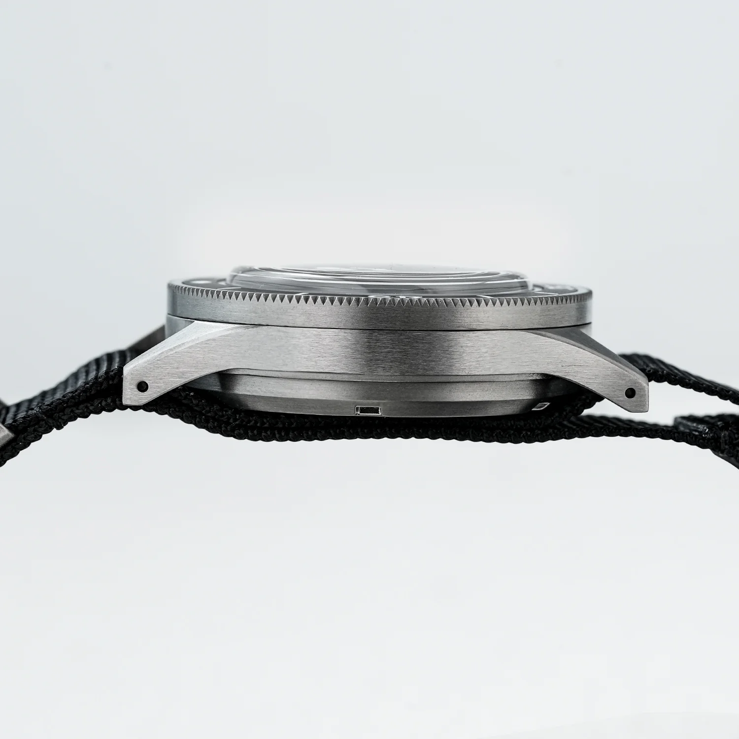 Watchdives WD50Ti Titanium 50-Fathoms NH35 Dive Watch - Image 9
